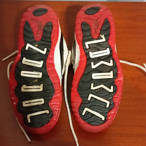 Jordan little boys size 13 white, black with red soles and tips sneakers